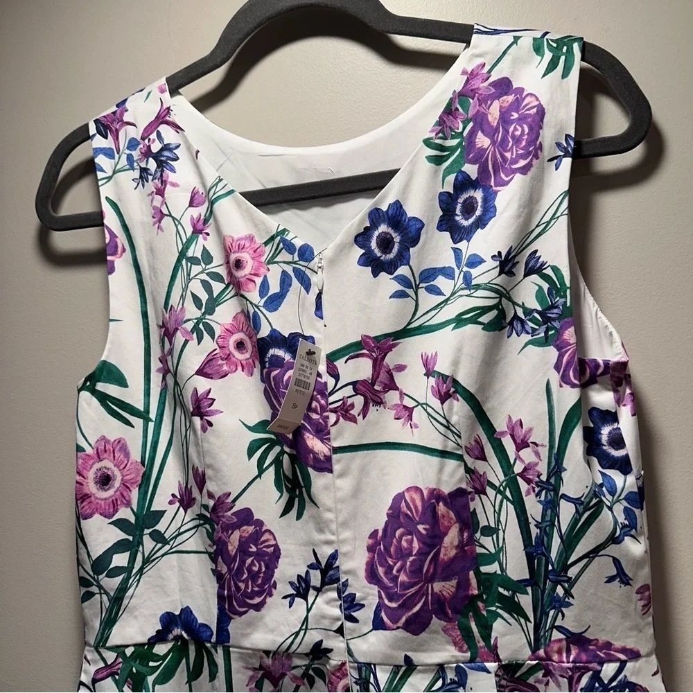 Talbots sateen botanical